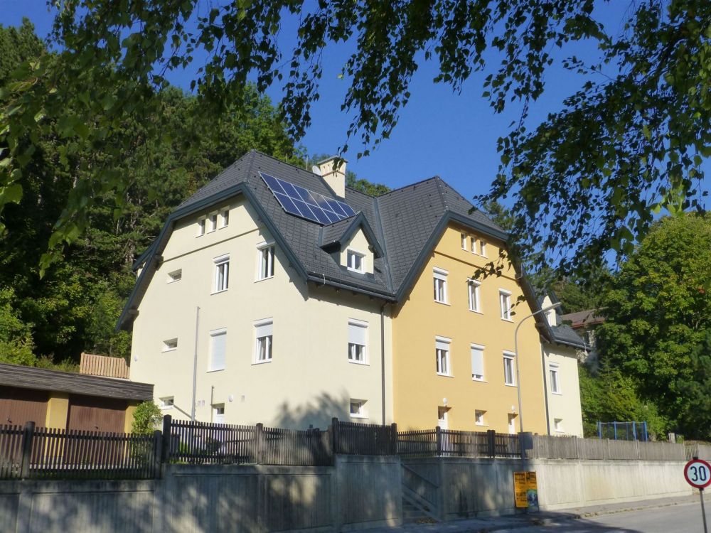 wohnhaus waldegg